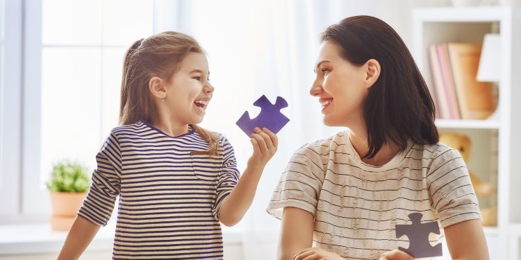 puzzle rodzina matka córka
